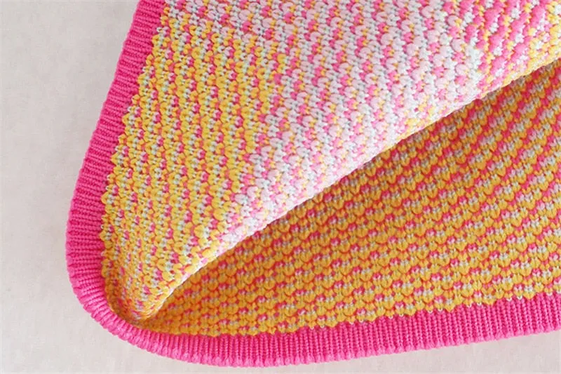 CROP KNITTED TANK TOP