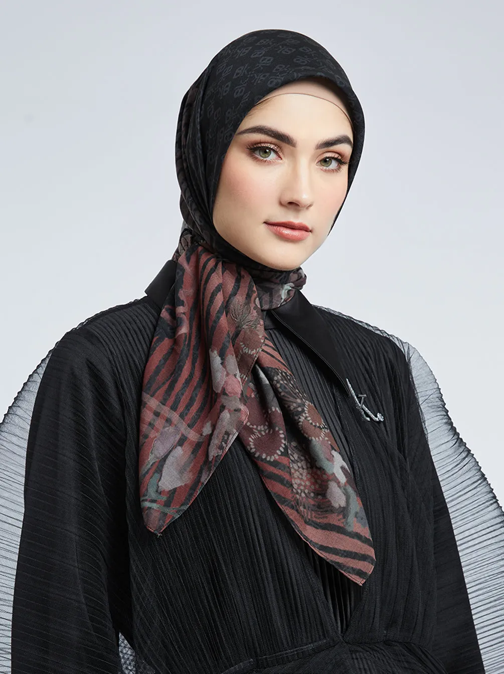 KIMMONIA SIGNATURE SCARF ESPRESSO