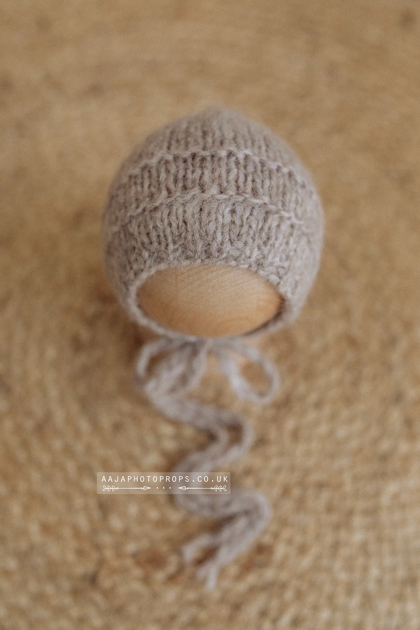 Knitted Baby newborn bonnet oatmeal, RTS