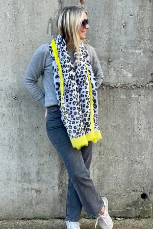 Leo Print Bright Border | Yellow