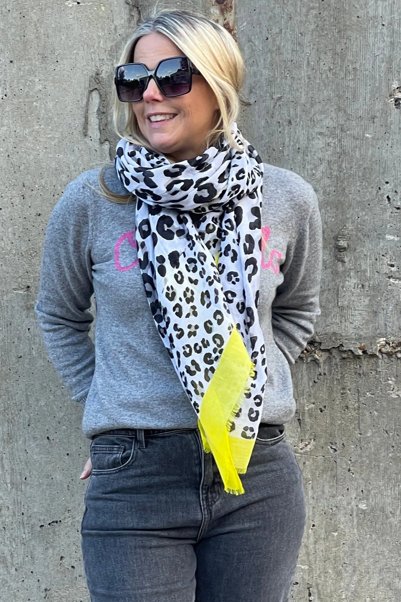 Leo Print Bright Border | Yellow