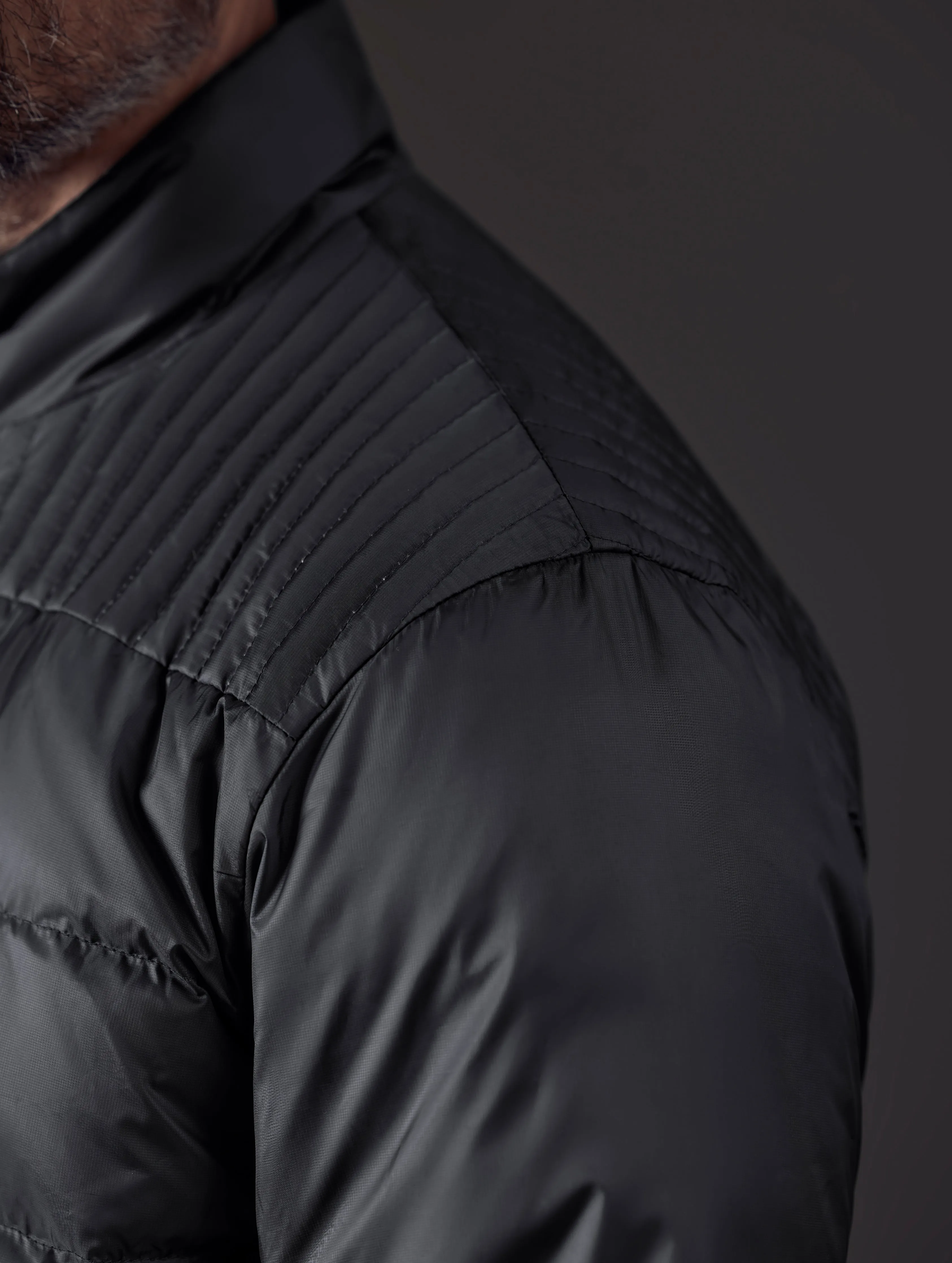 Phantom Jacket - Onyx Black